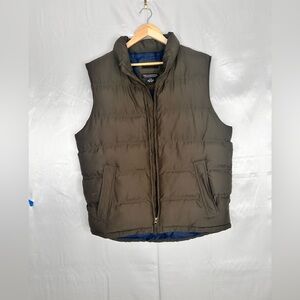 Weatherproof Olive Puffer Vest Size Large